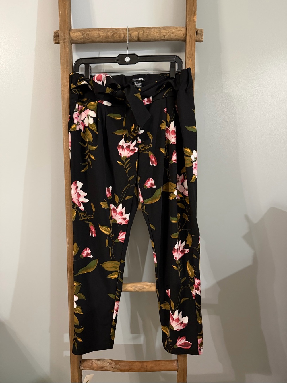 Fashion Nova Black Floral Tie-Waist Trousers